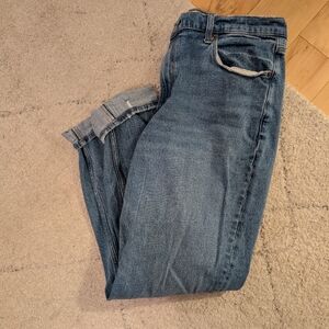 Abercrombie Mom Jeans - High Rise